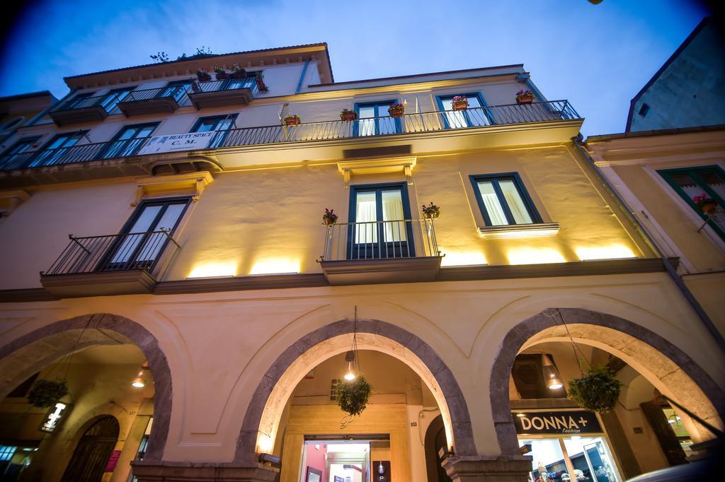 卡瓦德蒂雷尼Palazzo Liguori住宿加早餐旅馆 外观 照片
